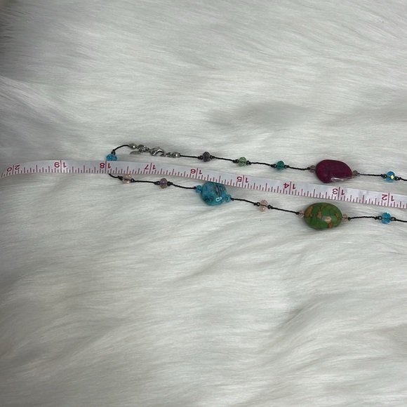 GORGEOUS ROCK & GLASS BEAD NECKLACE - Picture 13 of 13